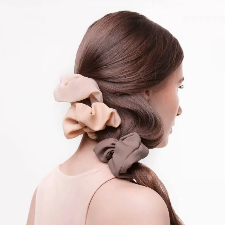 Kitsch Crepe Scrunchies in Terracotta - Image 5